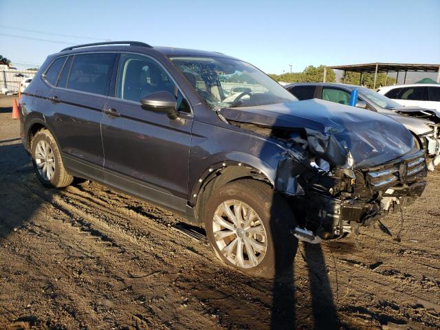 3VV3B7AX3KM014830 Volkswagen Tiguan SE 4