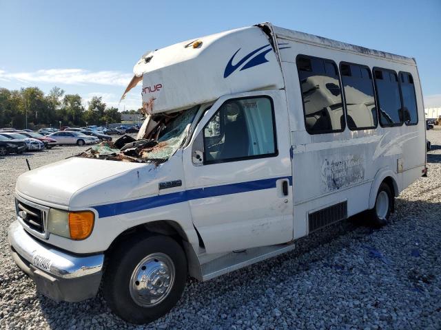 2006 Ford Econoline Cargo Van 