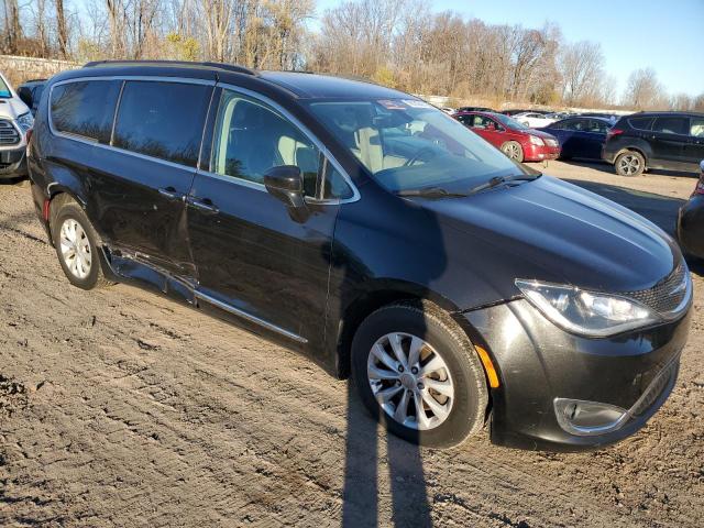 2C4RC1BG0HR590958 | 2017 Chrysler pacifica touring l