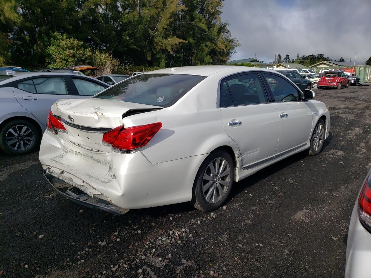 4t1bk3db4bu436891 4T1BK3DB4BU436891 2011 Toyota Avalon Base