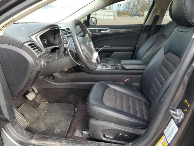 3FA6P0T90HR235581 Ford FUSION SE