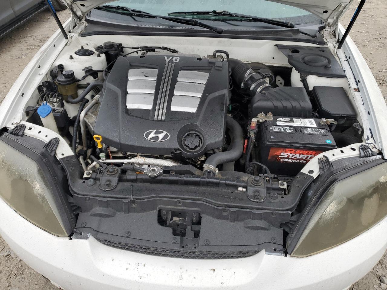 KMHHN65F06U215900 2006 Hyundai Tiburon Gt