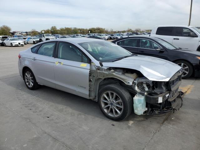 3FA6P0LU9HR301078 2017 FORD FUSION, photo no. 4