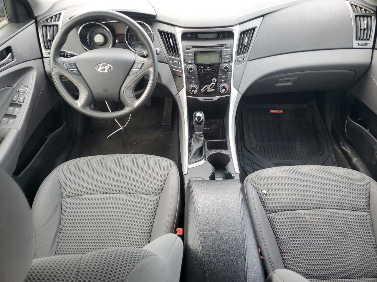 5NPEB4AC1DH740956 2013 Hyundai Sonata Gls