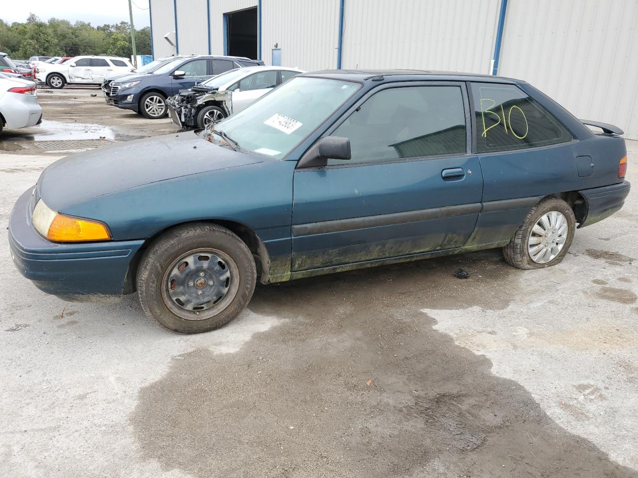 1995 Ford Escort at FL - Apopka, Copart lot 75743983 | CarsFromWest