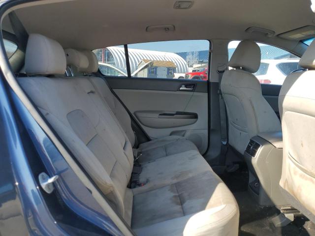KNDPMCAC6H7038462 KIA Sportage Lx
