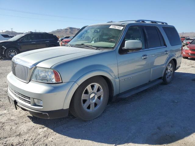 2005 Lincoln Navigator 