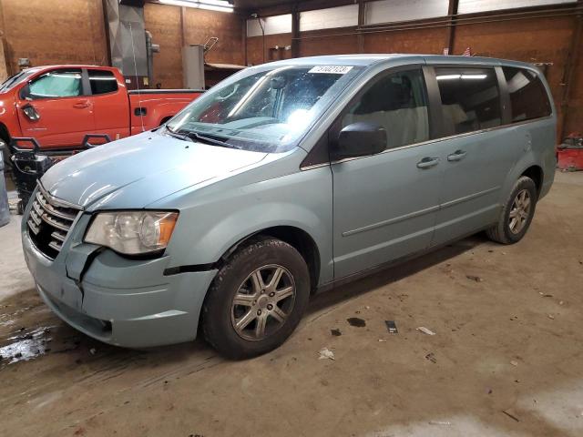 2010 Chrysler Town & Country LX