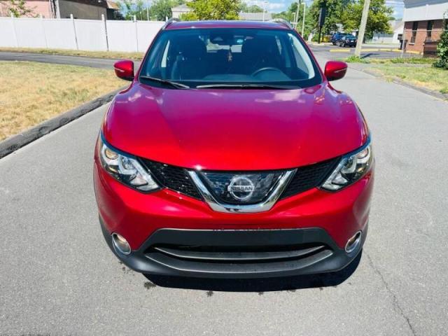 JN1BJ1CR3KW337108 Nissan Rogue Sport S