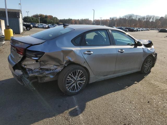 3KPF54ADXPE581352 KIA Forte Gt Line