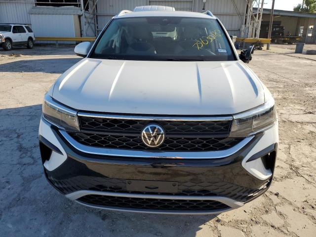 3VVSX7B22RM002551 Volkswagen Taos SE  5