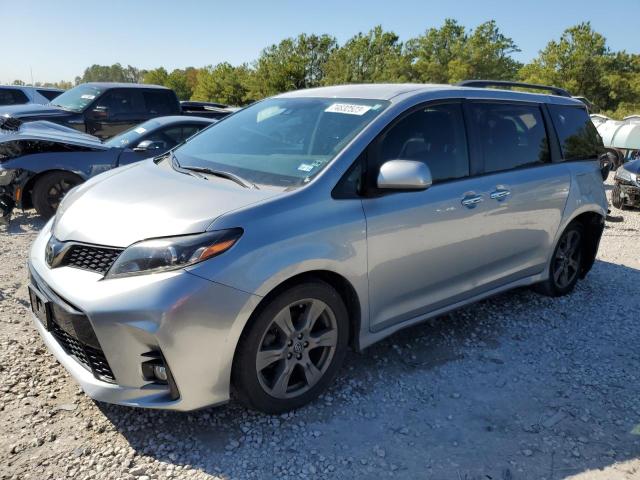 5TDXZ3DC8JS952236 2018 TOYOTA SIENNA, photo no. 1