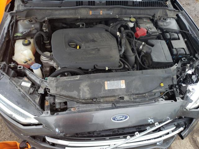 3FA6P0HD5HR342137 Ford FUSION SE