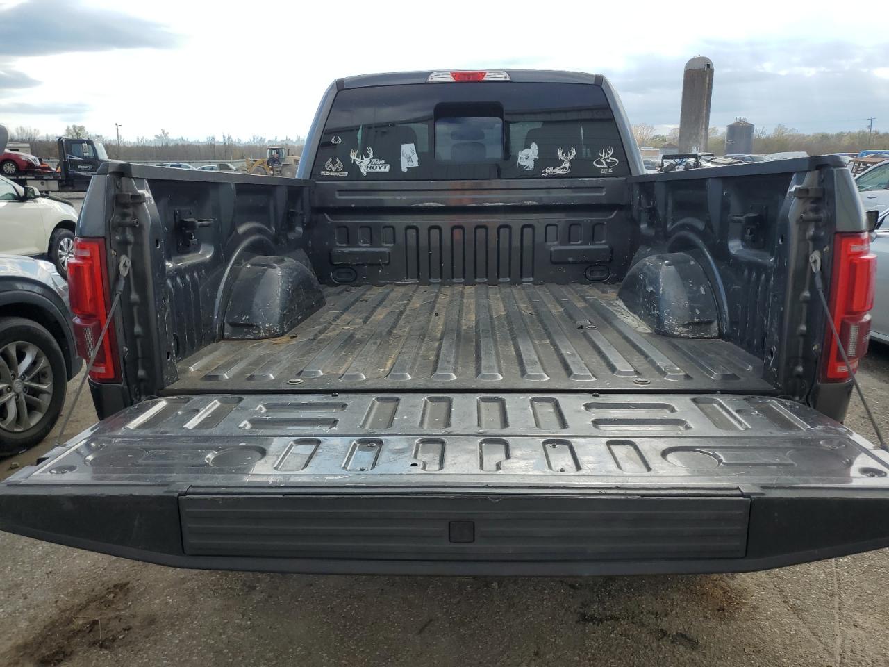 1FTFX1EF9HFA81226 2017 Ford F150 Super Cab 1FTFX1EF9HFA81226 2017 Ford F150 Super Cab
