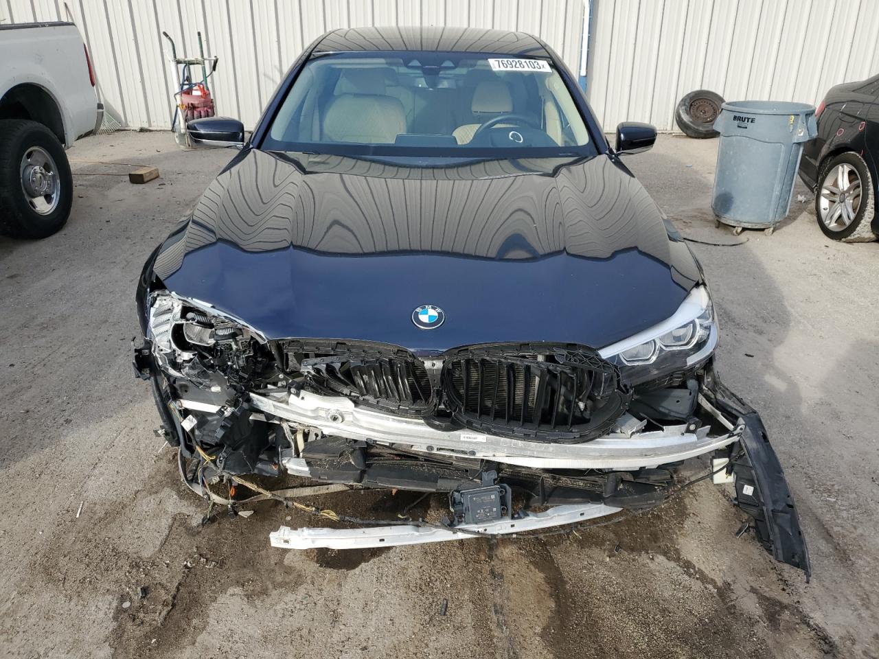 2018 BMW 740 I vin: WBA7E2C52JG742036