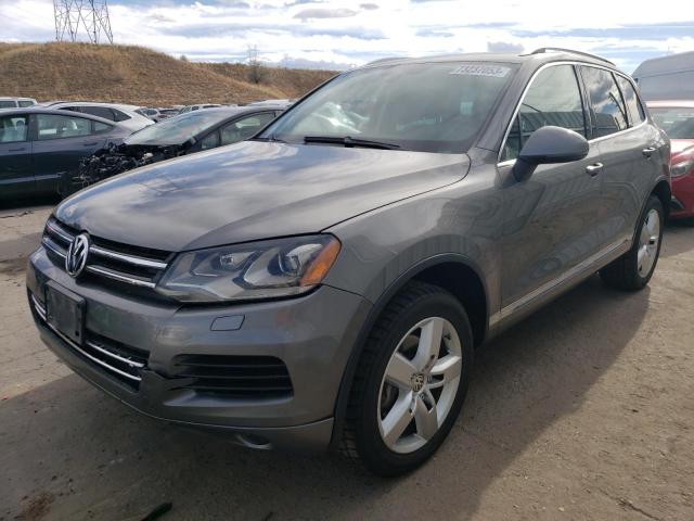 2014 Volkswagen Touareg 