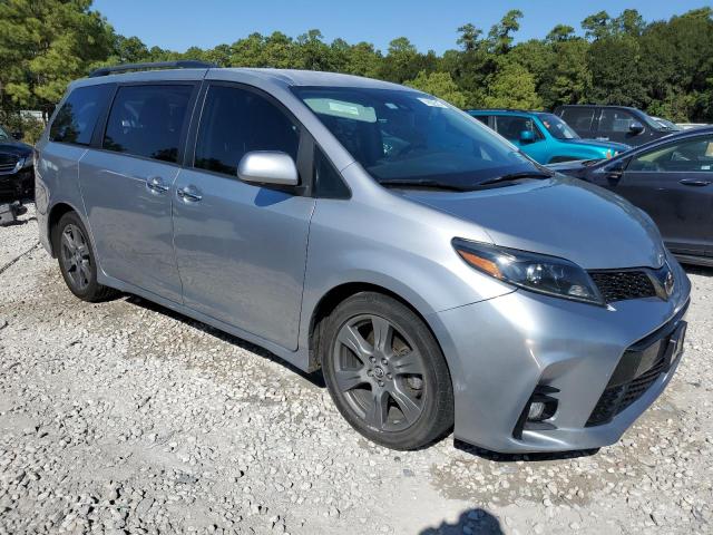 5TDXZ3DC8JS952236 2018 TOYOTA SIENNA, photo no. 4