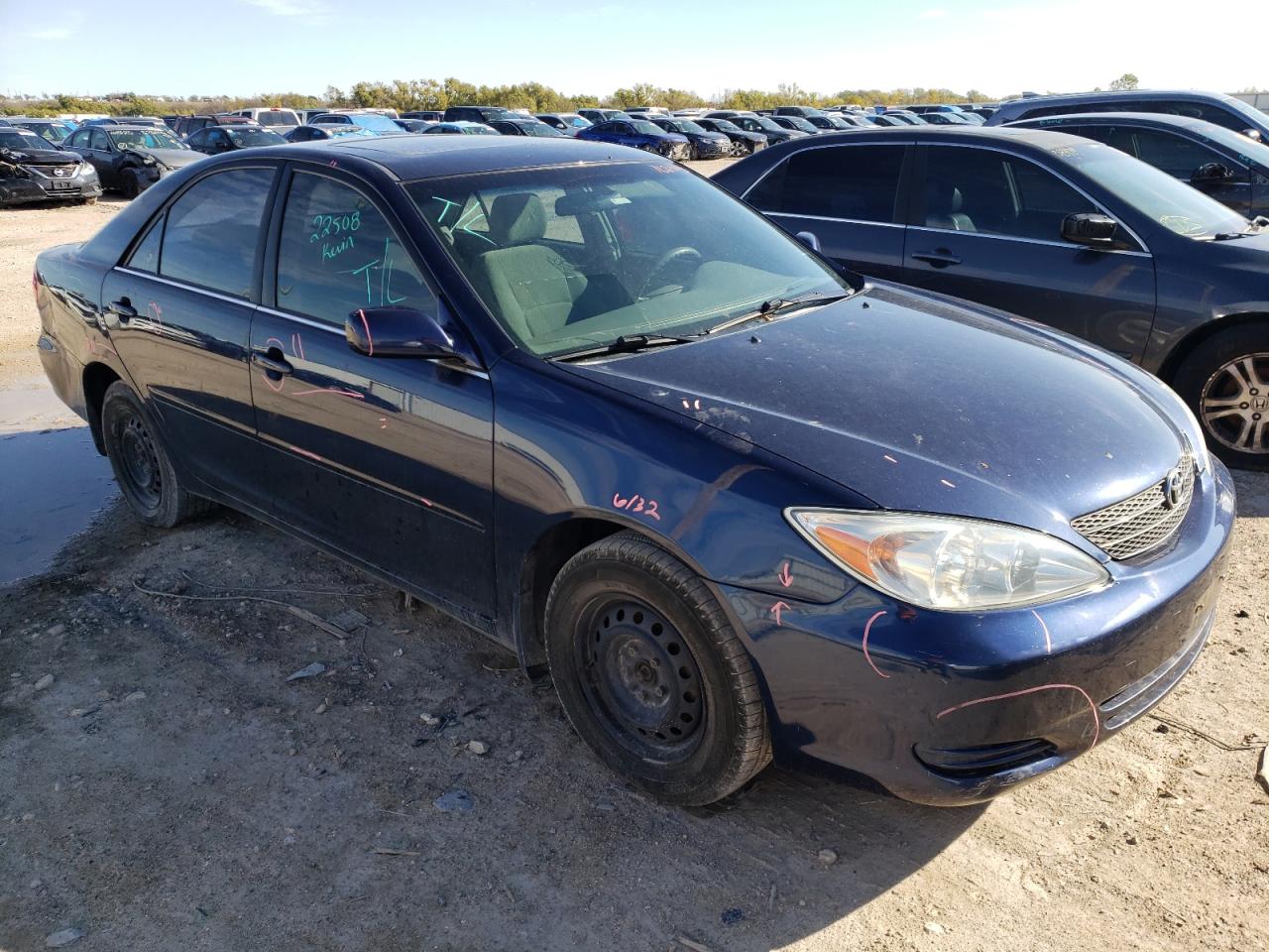 JTDBE32K840262445 2004 Toyota Camry Le