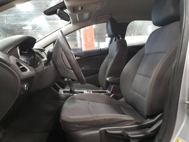  CHEVROLET CRUZE 2018 Сріблястий