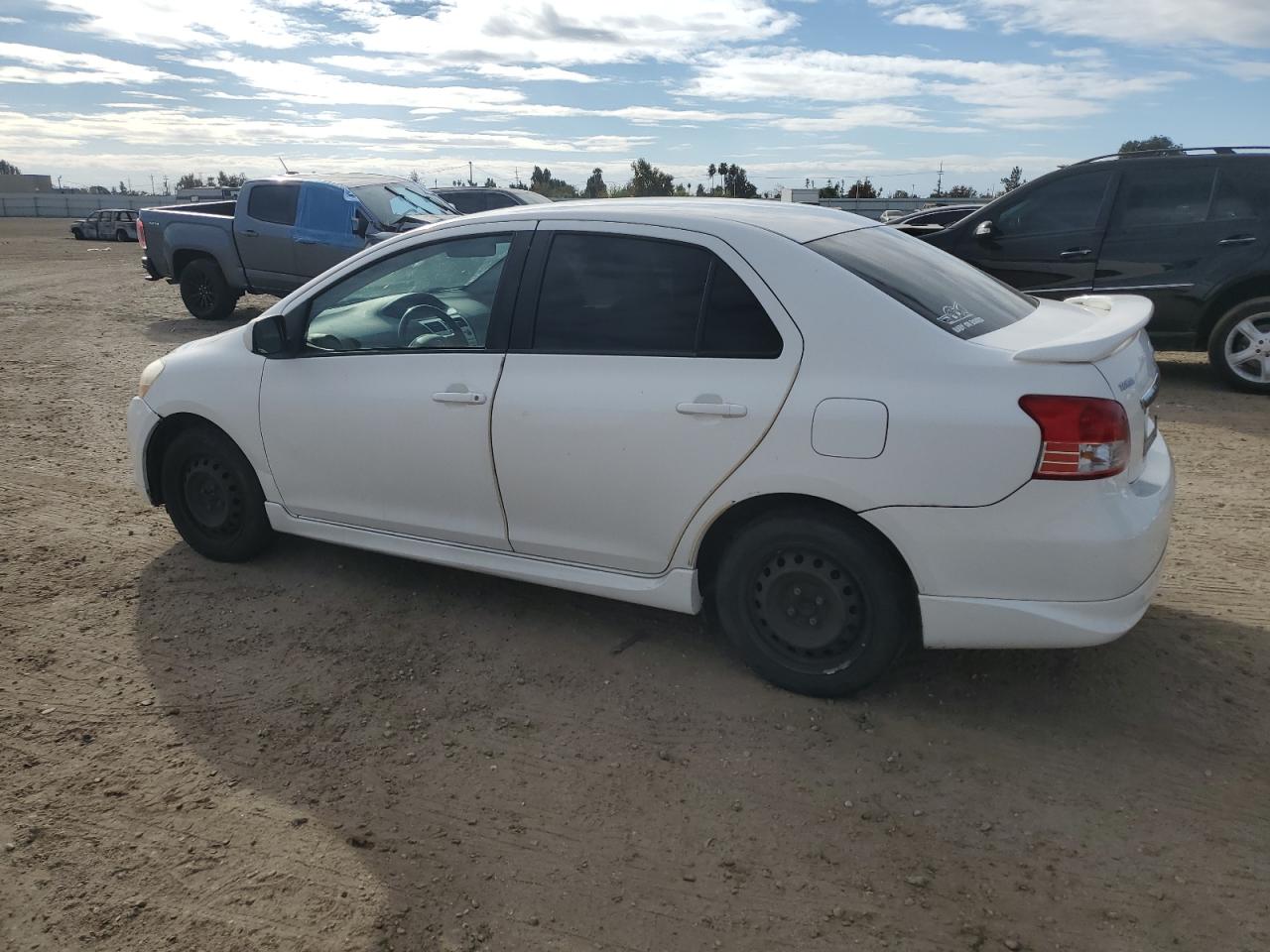 JTDBT923181257976 2008 Toyota Yaris