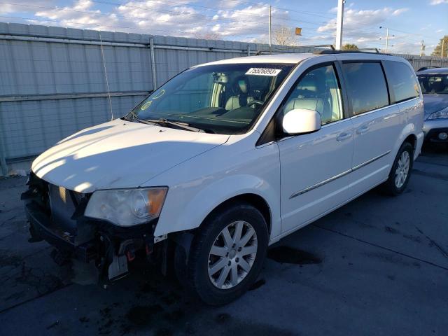 2014 Chrysler Town & Country Touring