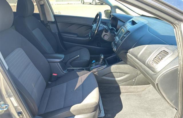 3KPFL4A71JE253812 KIA FORTE LX