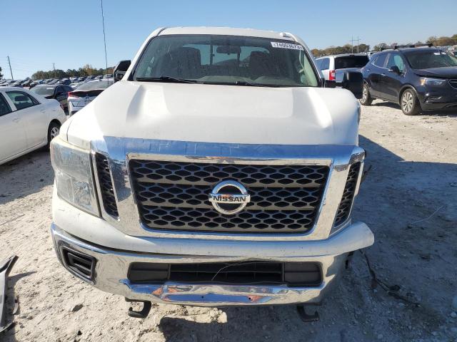  NISSAN TITAN 2017 Білий