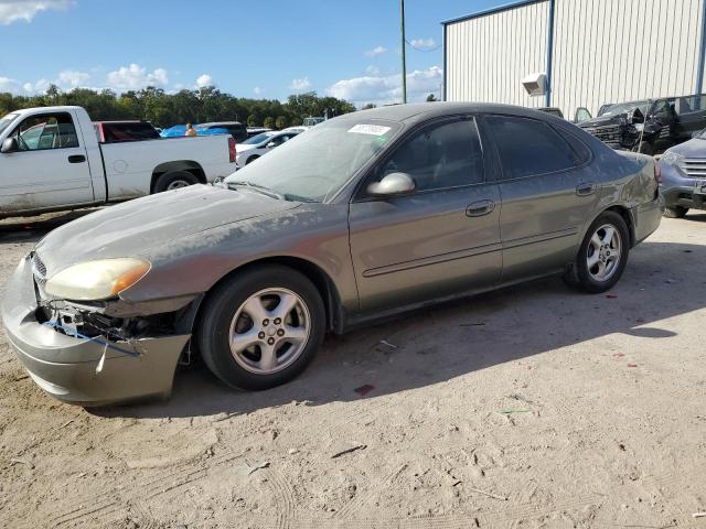 2002 Ford Taurus SE