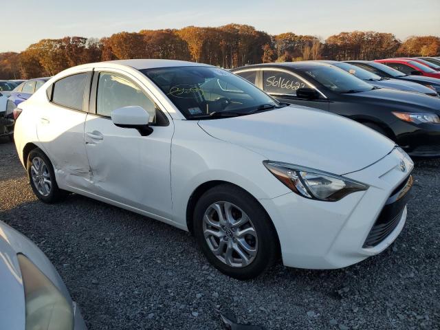 3MYDLBYVXJY333285 | 2018 TOYOTA YARIS IA