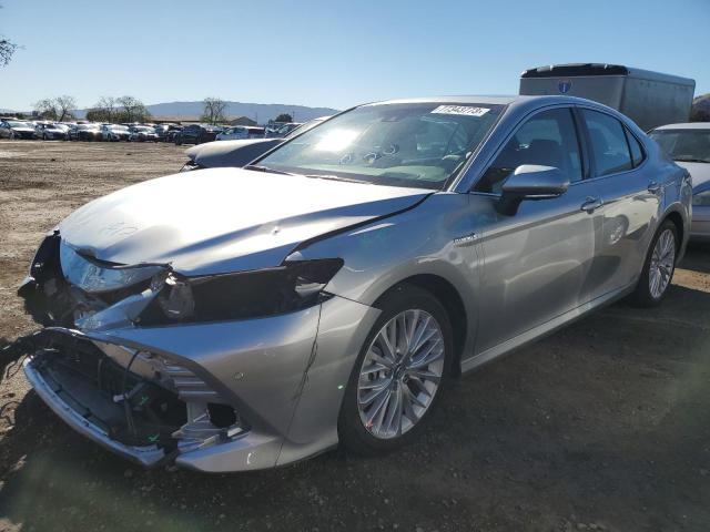 2018 Toyota Camry Hybrid 