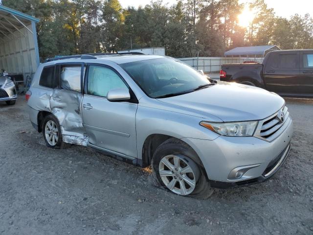 VIN 5TDBK3EH9DS261567 2013 Toyota Highlander, Base no.4