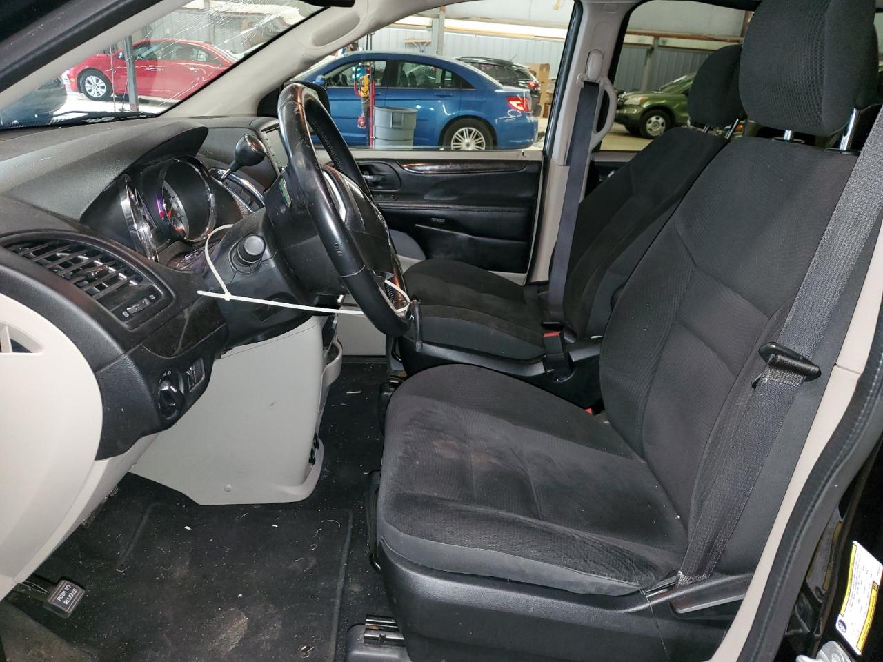 2C4RDGBG2KR635552 2019 Dodge Grand Caravan Se