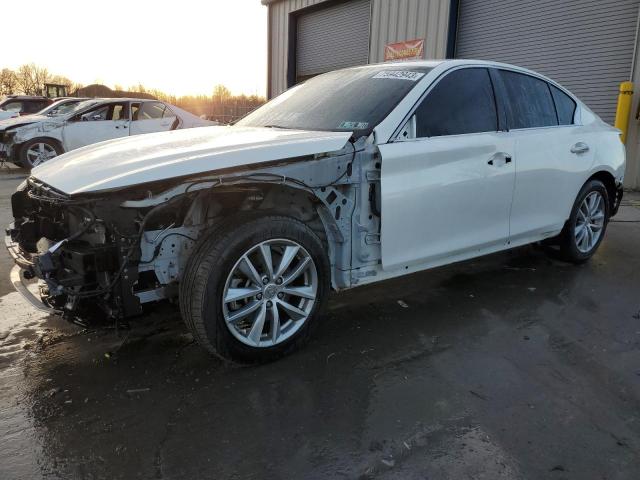 2015 INFINITI Q50 Base