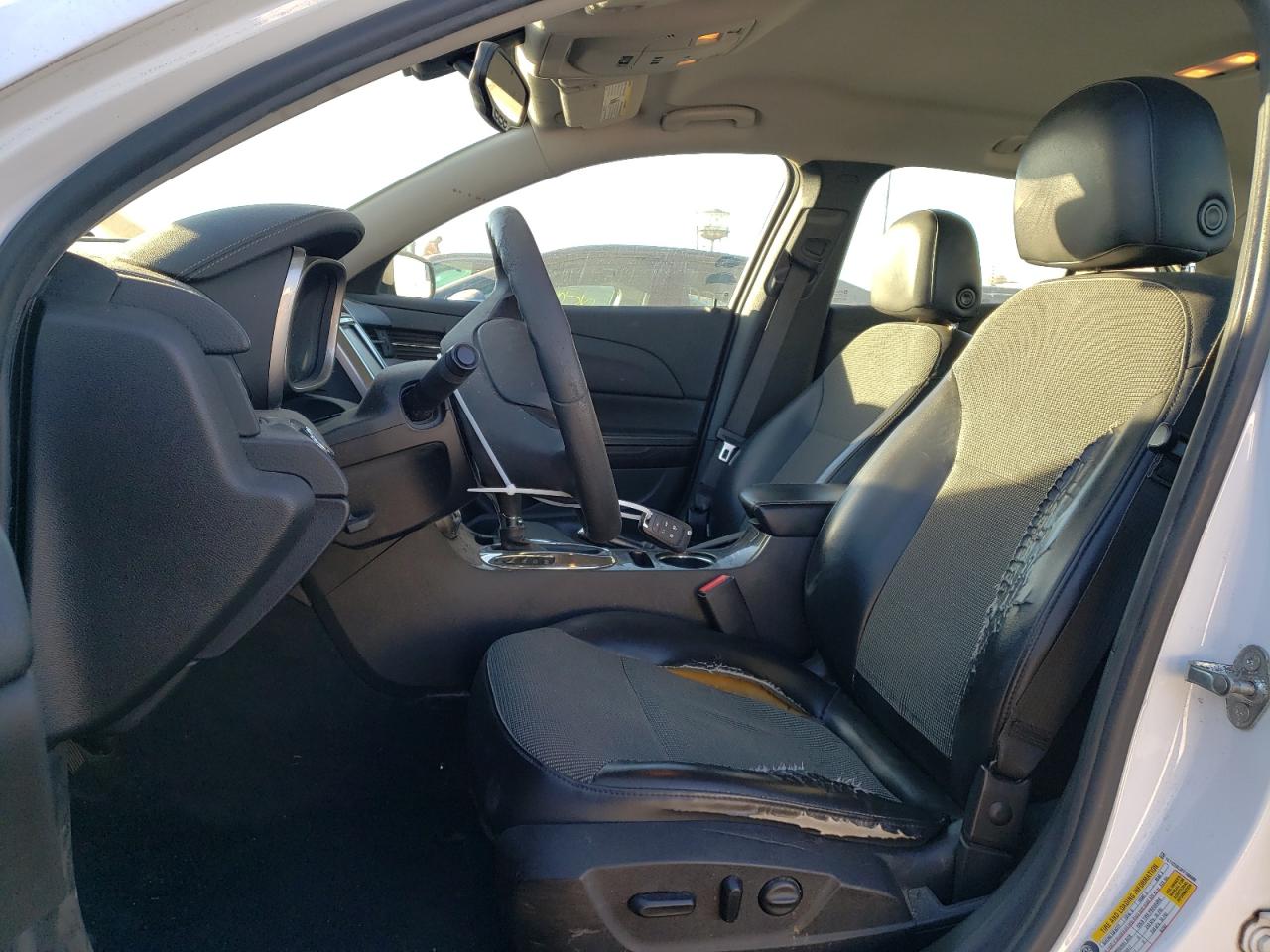 1G11C5SL5FF100688 2015 Chevrolet Malibu 1Lt 1G11C5SL5FF100688 2015 Chevrolet Malibu 1Lt