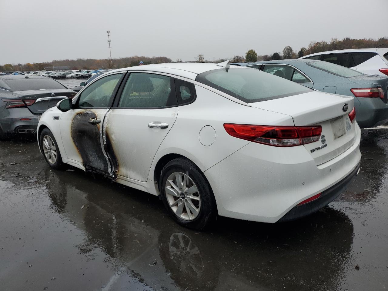 5XXGT4L36JG219077 2018 Kia Optima Lx