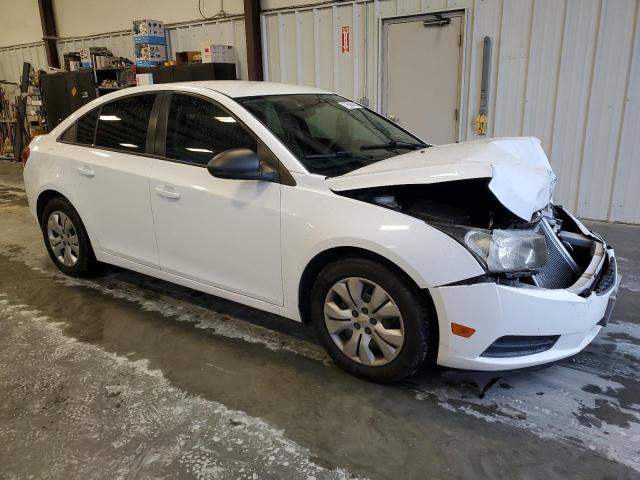 VIN 1G1PA5SH8D7253035 2013 CHEVROLET CRUZE no.4