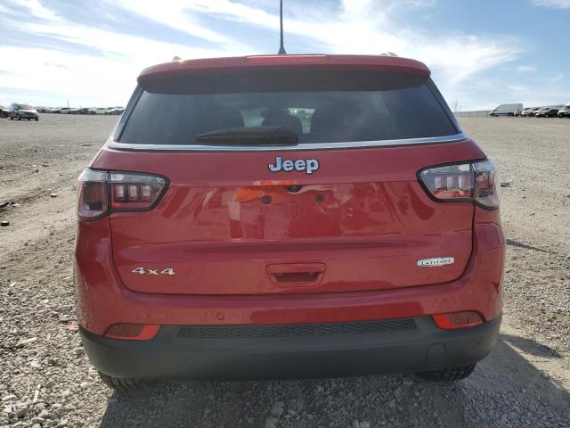 3C4NJDBB8HT667700 | 2017 JEEP COMPASS LA