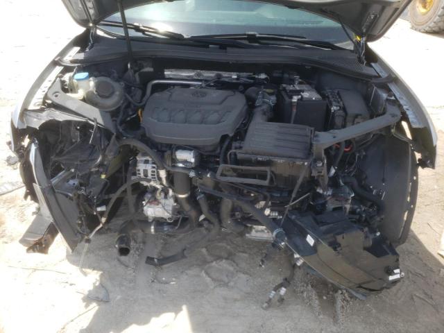 3VV1B7AX8LM109327 Volkswagen Tiguan S 12