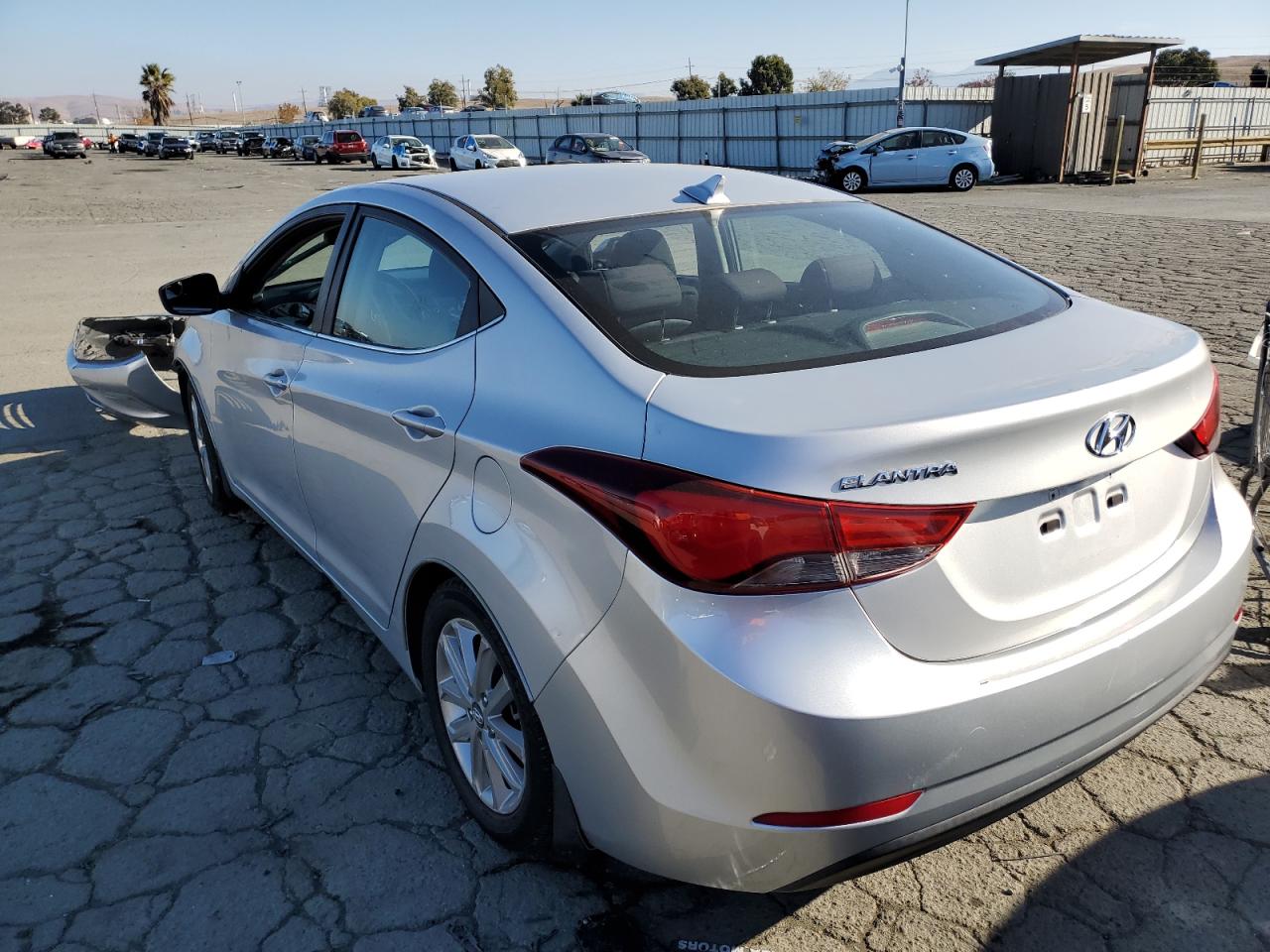 KMHDH4AE6FU438062 2015 Hyundai Elantra Se