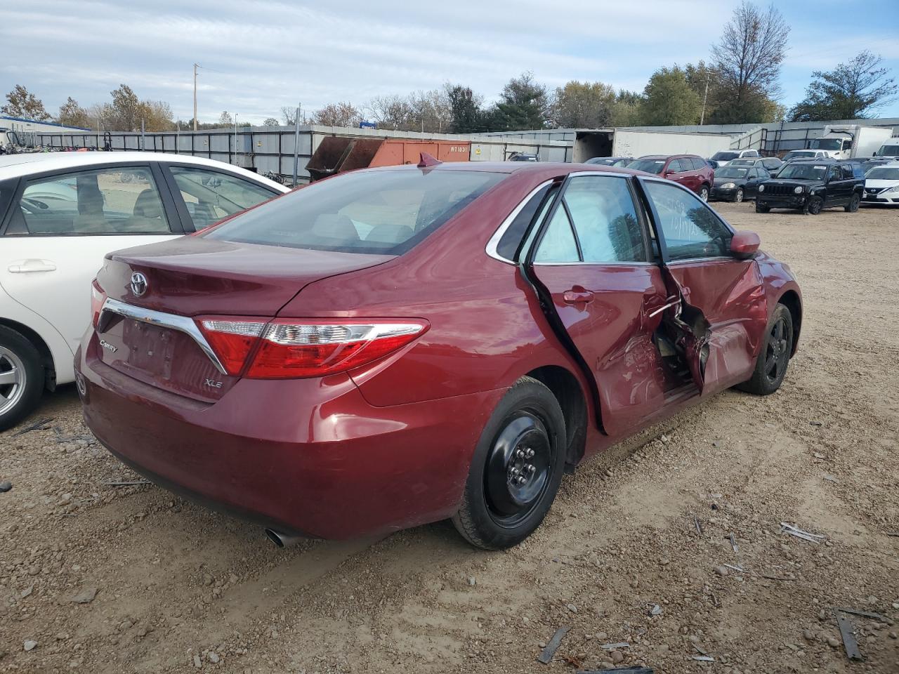 4T1BK1FK6HU582042 2017 Toyota Camry Xse