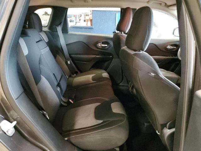 1C4PJMCB9EW202615 Jeep Cherokee Latitude