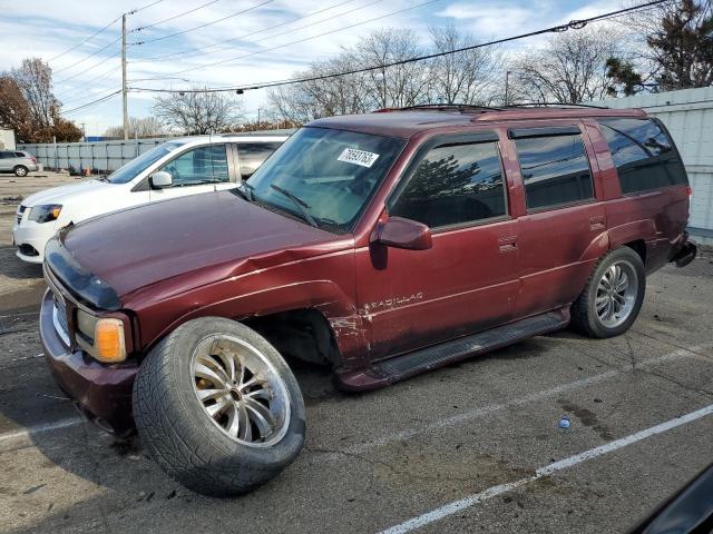 2000 Cadillac Escalade 