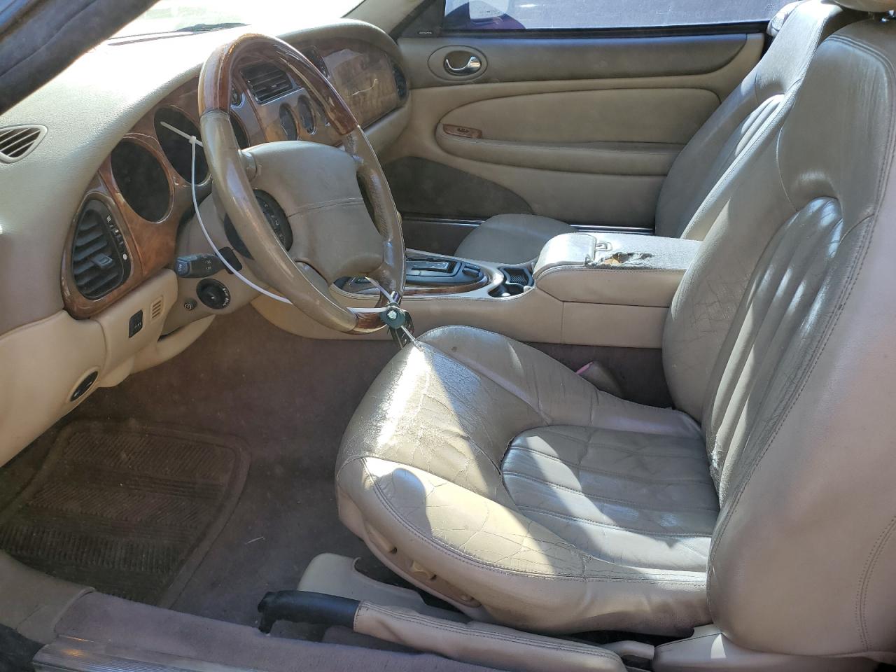 SAJDA42C91NA16168 2001 Jaguar Xk8