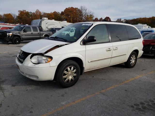 2005 Chrysler Town & Country Touring