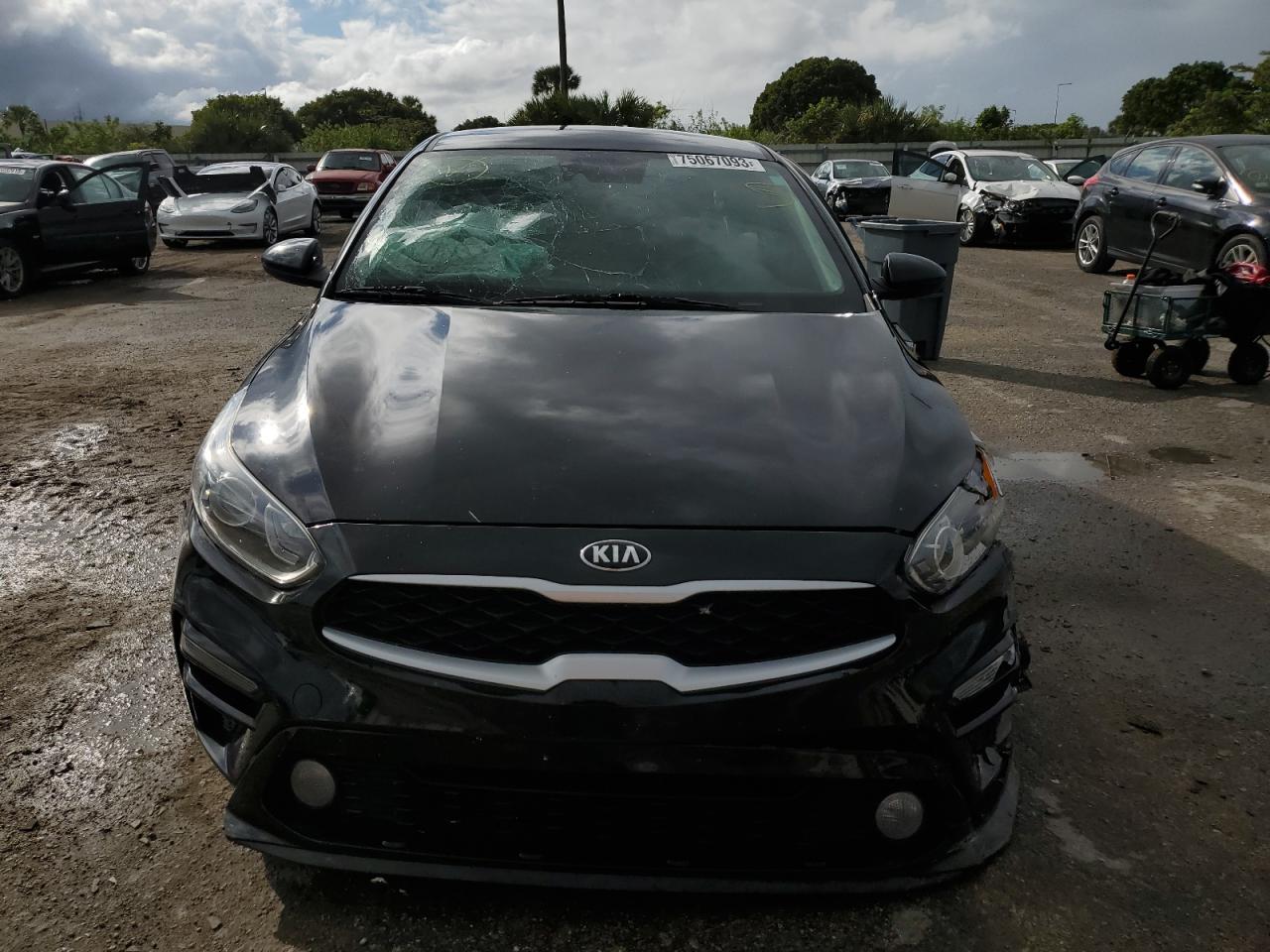 KIA FORTE FE