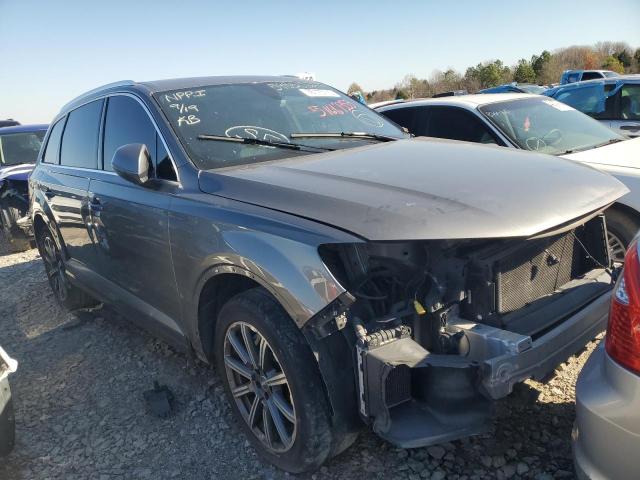 Паркетники AUDI Q7 2017 Вугільний