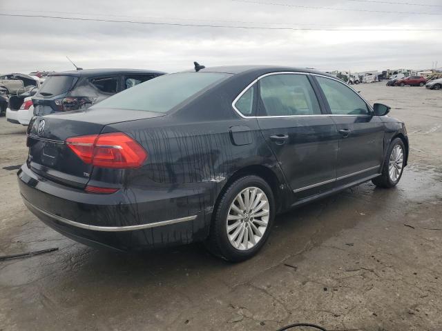  VOLKSWAGEN PASSAT 2016 Чорний