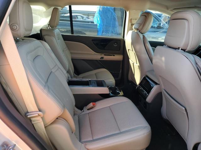 5LM5J7WC2LGL11284 Lincoln Aviator Reserve