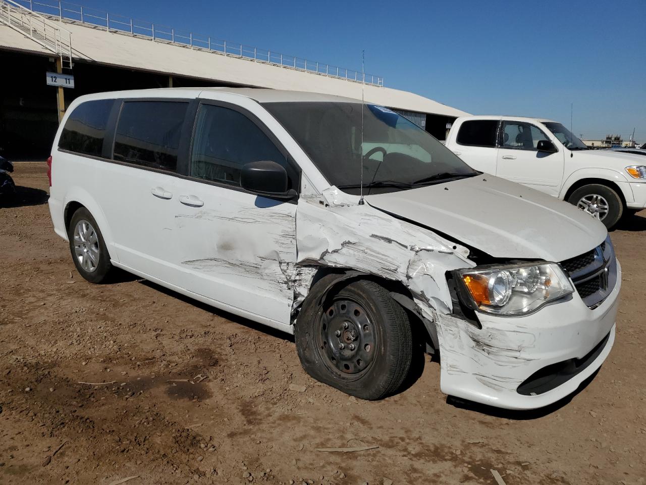 2C4RDGBG8JR363927 2018 Dodge Grand Caravan Se