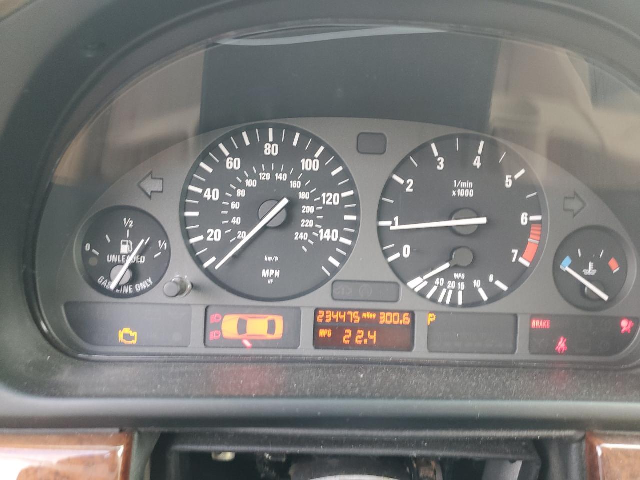 Lot #2207019202 1999 BMW 528 I AUTO